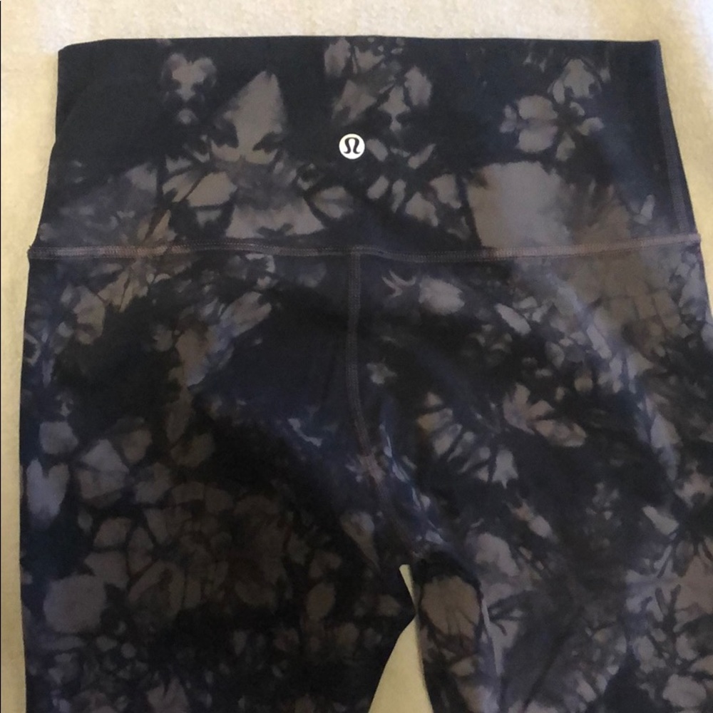 Lulu lemon leggings